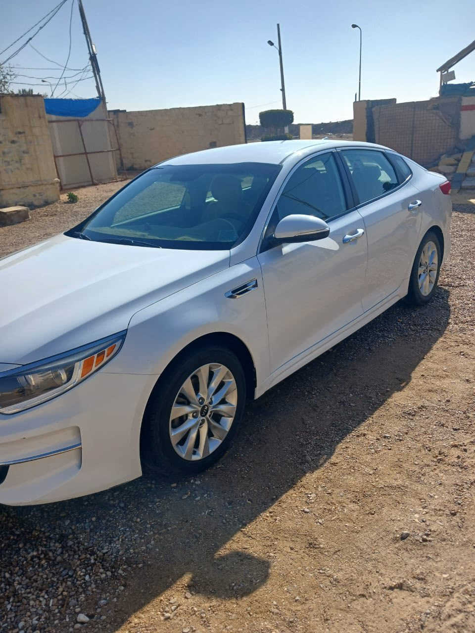 السلام عليكم
ابتيما ٢٠١٧ امريكي 

سيارة كلين اي ضربة ما بيهة فقط لباب مرجع بارد 

سيارة نضيفة مال بيت وجناي ماشية ٧٢ فقط 

سنوية هزة جديدة ل ٢٠٣١ 

مواصفاتهة نص فول 

محرك GDI

معروضة ب ١٣٥ قابل للتفاوض 

مكان سيارة الرمادي 

رقم انبار جديد 

هـ ‭٠٧٨٠ ٥٦١ ٦٨٩١‬
