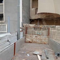 بدي مال هينو كرين الطول 5.65 البدي كلة حديد  السعر 12ورقة وبي مجال  07...