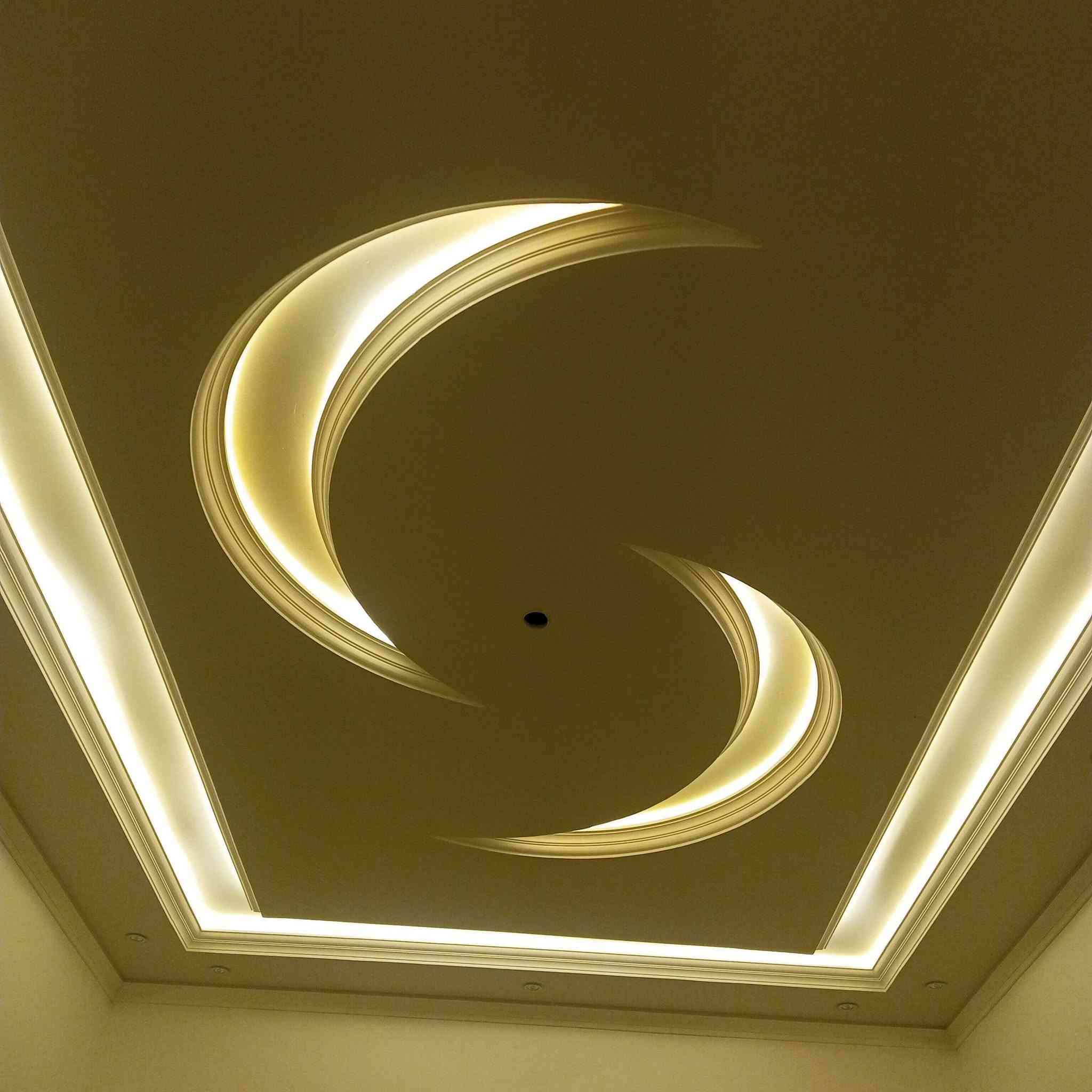 سلام عليكم حبايب طبعاً نعمل الجميع الديكورجبس بورد والملكي المغربي والسقوف الثانويه هذا جزء من عملنه الديكور 🔨🔨
"اسعار مميزة كرسته وعمل بسعار مناسبه العنوان #الانبار اي استفسار تواصل  الخاص اوعل الهاتف/***********
و بأسعار مناسه للجميع

سلام عليكم حبايب طبعاً نعمل الجميع الديكورجبس بورد والملكي المغربي والسقوف الثانويه هذا جزء من عملنه الديكور 🔨🔨
