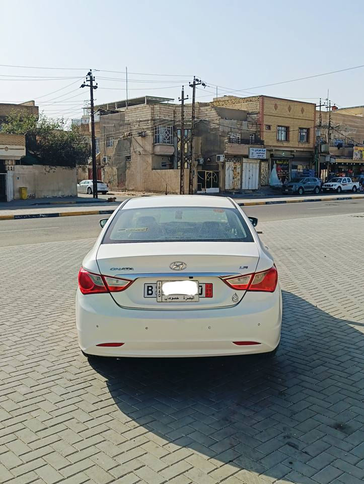 وين الي يدورن جديد ) السلام عليكم سوناتا موديل 2014 وارد كوري السياره كفاله عامه ما عدا الصبغ ما ينكفل لان الوارد كوري معروف يجي بي صبغ من كوريا السياره جاهزه ع اخر حبايه اي نقص ما بيه من حداديه تبريد تخم تاير كير مكينة كله جاهز مكينه حجم 2000 ال بي إي رقم بصره حرف (أ) مشروع وطني مرحلة وكامله سنويه لغاية 2026 شهر 12
السياره فول مواصفات بصمه شاشه كامره خلفيه نضام ايكو اقتصادي حساسات خلفيه تدفئه تبريد امامي خلفي اواكس ويل كب لايت زنون يدات ستيل تحكمات ستيرن بيه هواي مواصفات معروفة السعر 125 وبيه مجال قليل جدا العنوان البصرة القبله حي المهندسين رقم الهاتف *********** الشراي يتصل وبخدمته ) الزبير, البصرة
