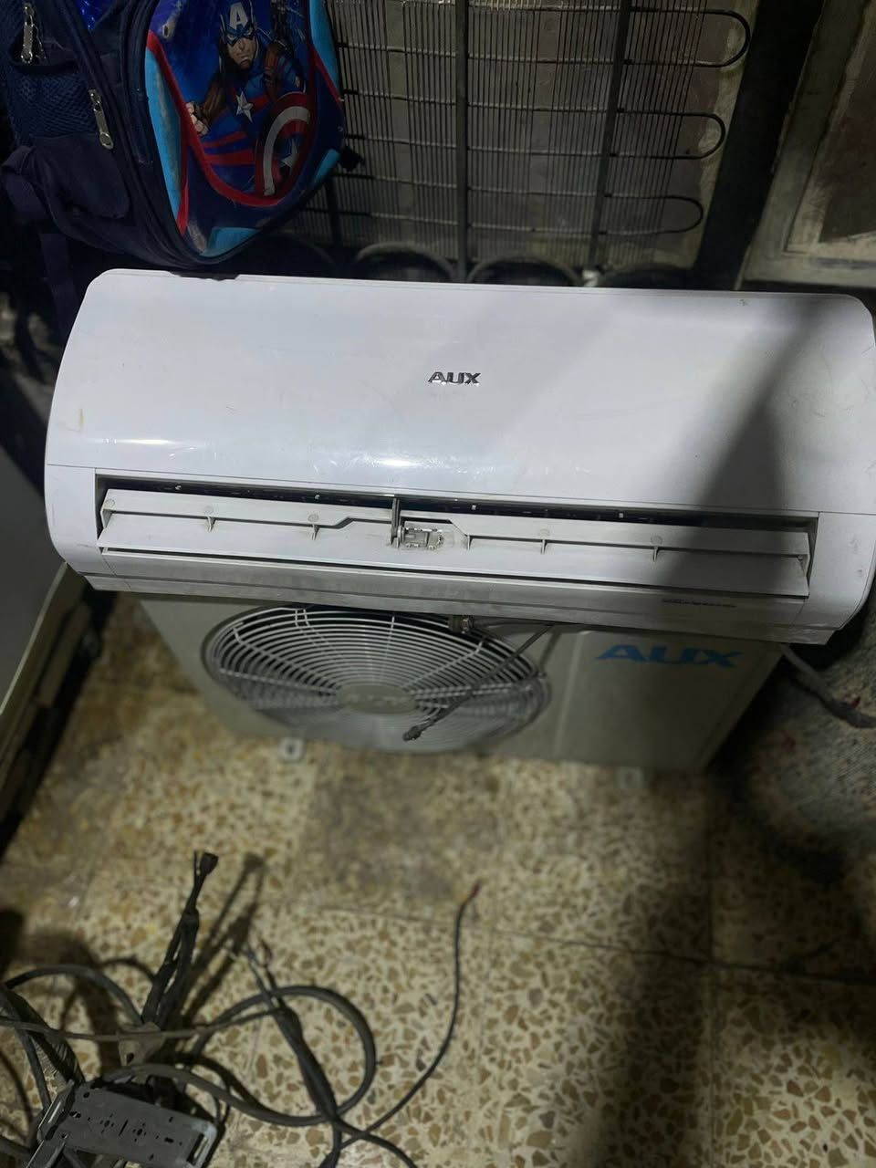 سلام عليكم للبيع
سبلت طن شركة AUX 
سعره 300 مجال حك جيه 
مكان بغداد مدينة الصدر خاص مفتوح


**إذا كنت صاحب هذا الإعلان وتريد حذفه لأي سبب، رجاءا أرسل رسالة إلى الدعم الفني**