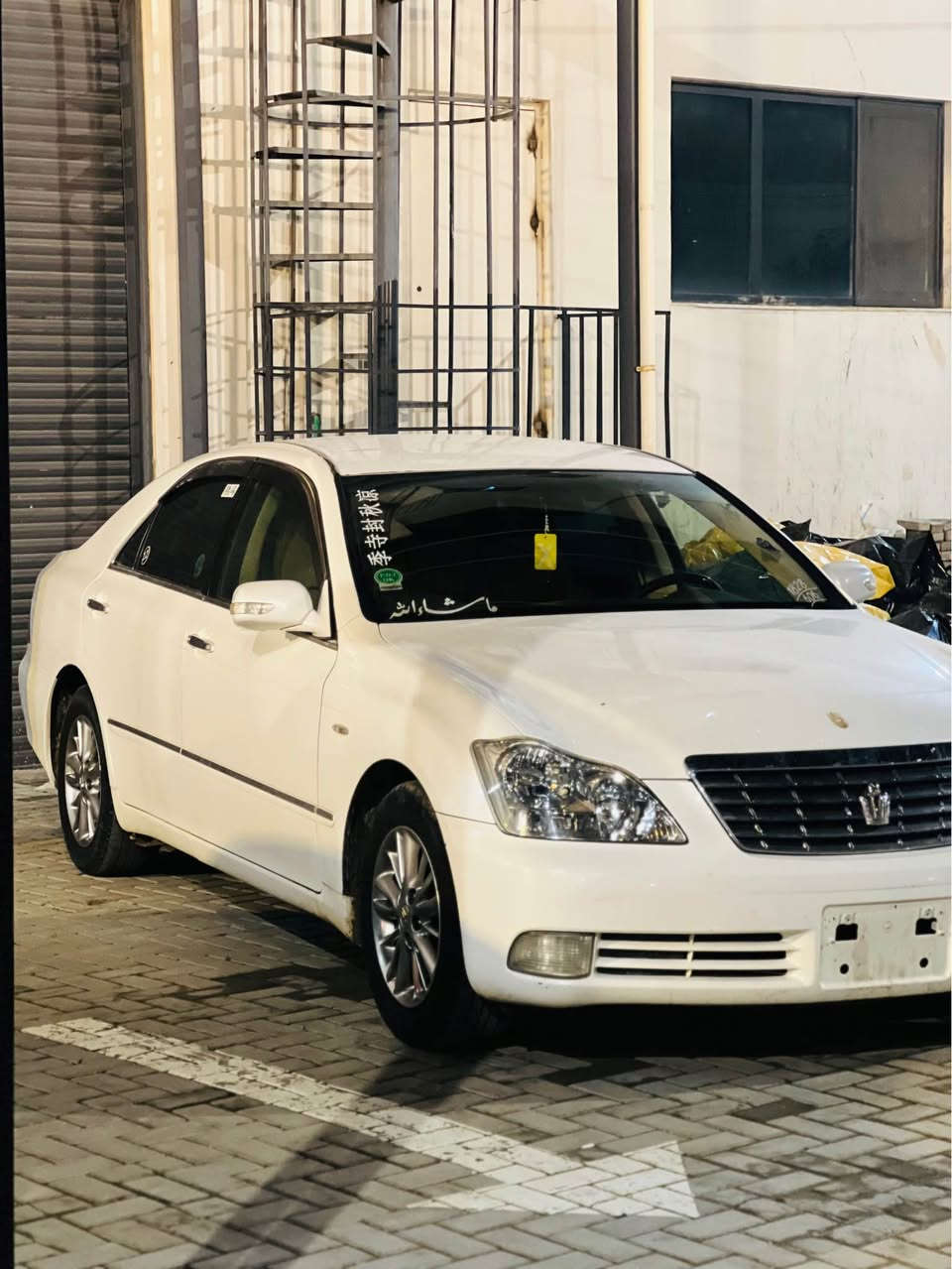 شاهینە مۆدێل ٢٠٠٧
ساج مەلەکی 
موس یەک پارچە بۆیاخ 
سۆنەرەکەم داناوە
٣ دووگمە 
١٨٢ 
گێڕ و مەکینە گەورە 
بەسمە ڕەساسی 
مشتی سوکان لیگسز  بۆشی تیا نیە 
ڕۆنی ٥ ڕۆژە گۆراوە 
هادرۆلیک تازە 
تایەی تازە 
شاشە و کامێرا 
تەقە و ڕەقەی نیە 
گێڕ و مەکینە بەشەرت 
کەڤەر و شاسی بەشەرت 
مەسرەفت دۆزیەوە لەپارەکەی بشکێنە 
شوێن کەلار 
*********** كالار, السليمانية
