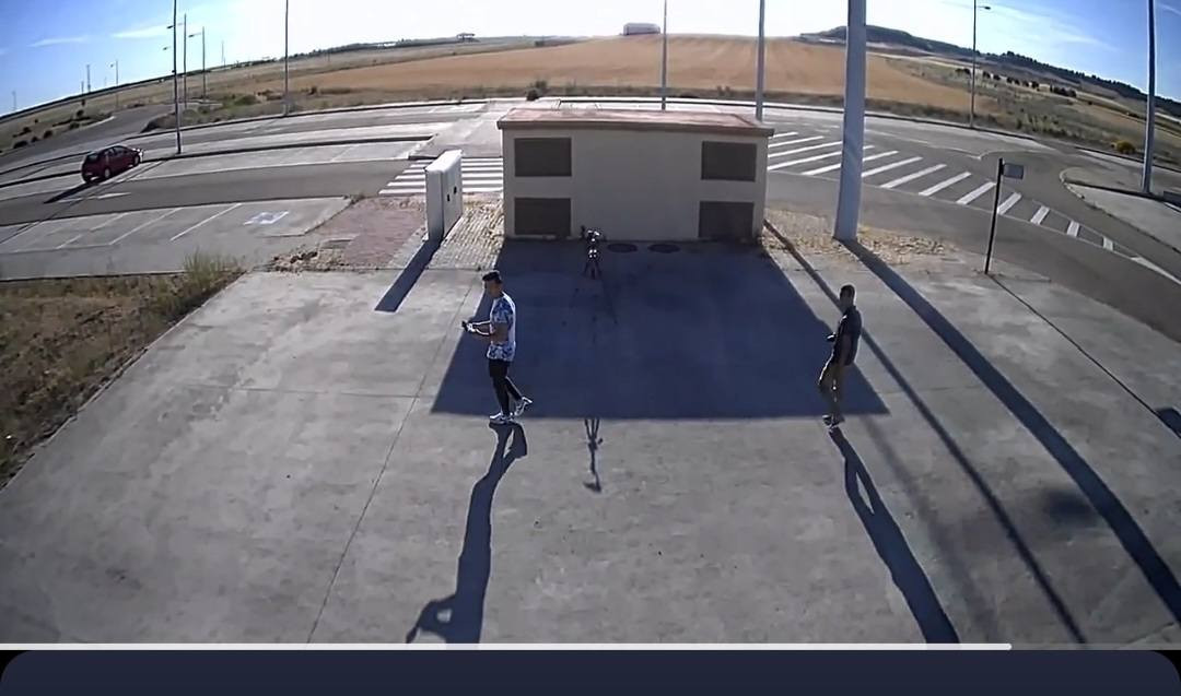 للبيع  عله سعر بيع.   هذه وضوح كامره ***********
potensict25
