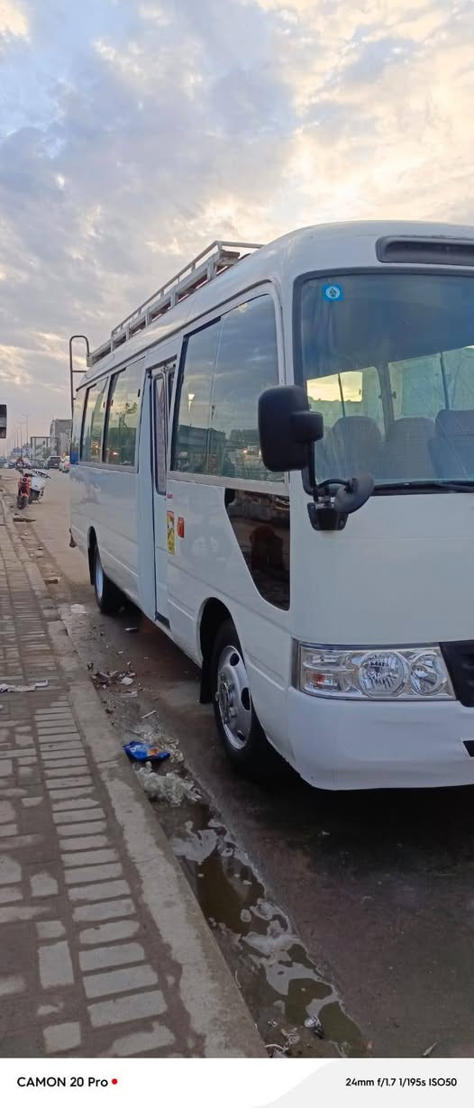 كوستر كلش نضيفه تخم تاير سياره بدون ضربه صبغ احزام كانت لحزام اخضر صبغته ابيض دواخلها نضيفه مكينه كير تبريد خير من الله مديل 2007 سياره مال جناي وتعبان عليها حيل تفاصيل اكثر اتصل على هاذا الرقم *********** سعر 205وبيها مجال وعل خير ياخذها
