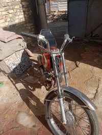 دراجه ٤ كير • شغالة • تحتاج تصليحات