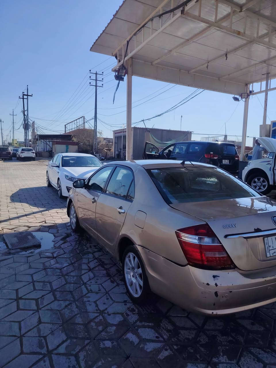 جيلي موبل 2013 سنويه لل27 مكينه بيه بخار والكير الثاني يفلت السعر 38 بيه مجال كلش قليل مكاني الديوانية خاص او ***********
