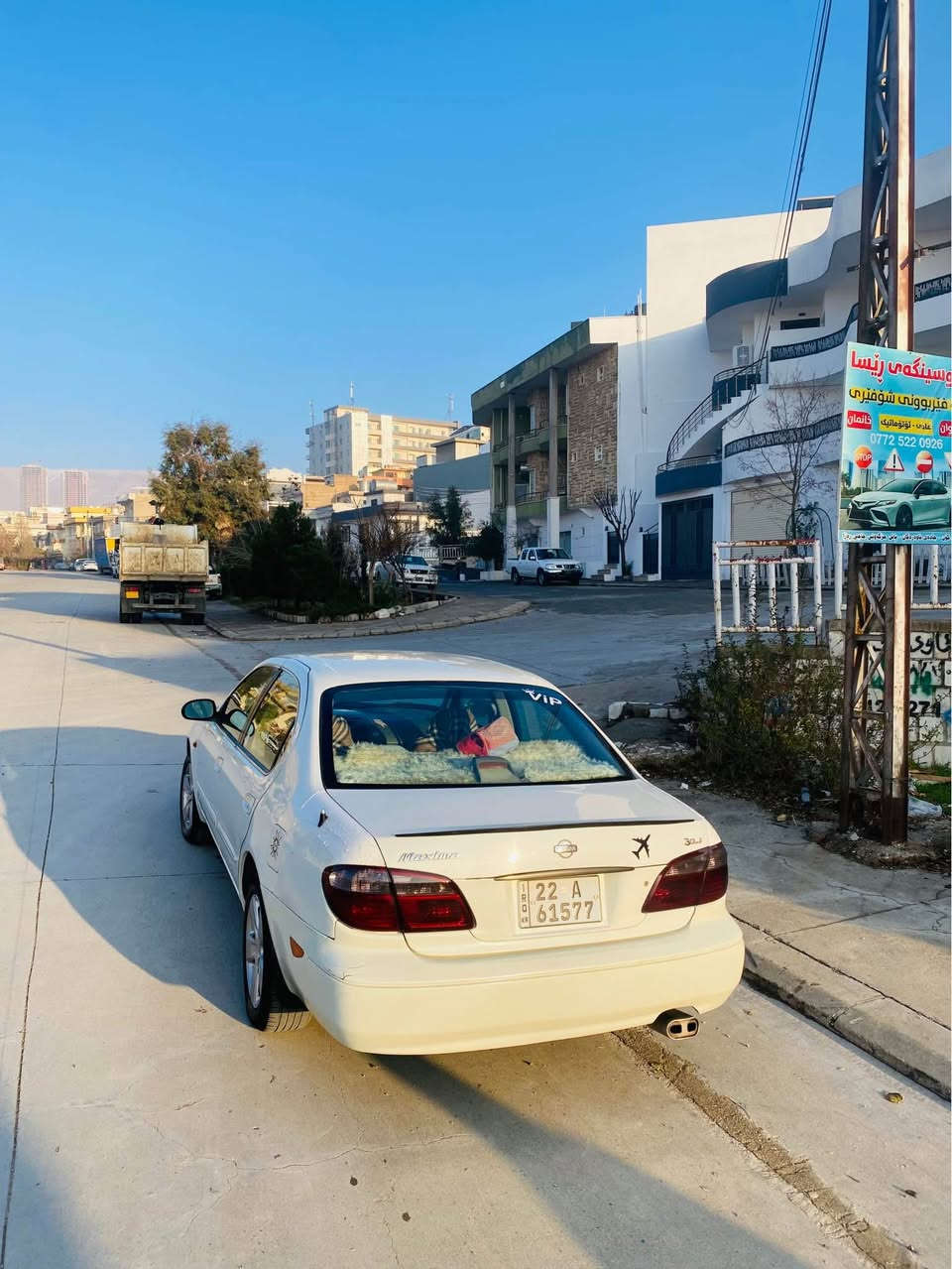 بەناوی خوای گەورە
نیسان ماکزیما٢٠٠٢ ناو زەرد
تەحویل ئەسڵ بەناوی خۆمانەوەیە بەشەرتی ئەوەی هەموو ئێراقی پێ بکەی 
مەکینە ٣٠٠٠مەرخوب 
گێڕو مەکینە بەشەرت مەکینەی نەکراوەتەوە 
مواسەفات 
جام کارەبا 
شاشە ئایپاد
ئاوێنە کارەبا 
تەبردید لەسەر سویچ🥶
پێشی کەپسە دوای بەحاڵ قرچێکی بەسیتی هەیە 
ناوو بەرگەدەرگای لۆک ناوی لەسەر دەقی شەریکە ماوەتەوە
هەیکەلی نمونەیە لە جوانی 
٤ تایەو ویلی لۆکی لە ژێرە 
تێبینی سەنەوی بەسەر چوە ٣ مانگە 
ناو نیشان سلێمانی لای پردی کۆبانی 
ڕەقەم تەلەفون 
*********** 
جوابی چات نادەمەوە لەگەڵ ڕێزم السليمانية, العراق
