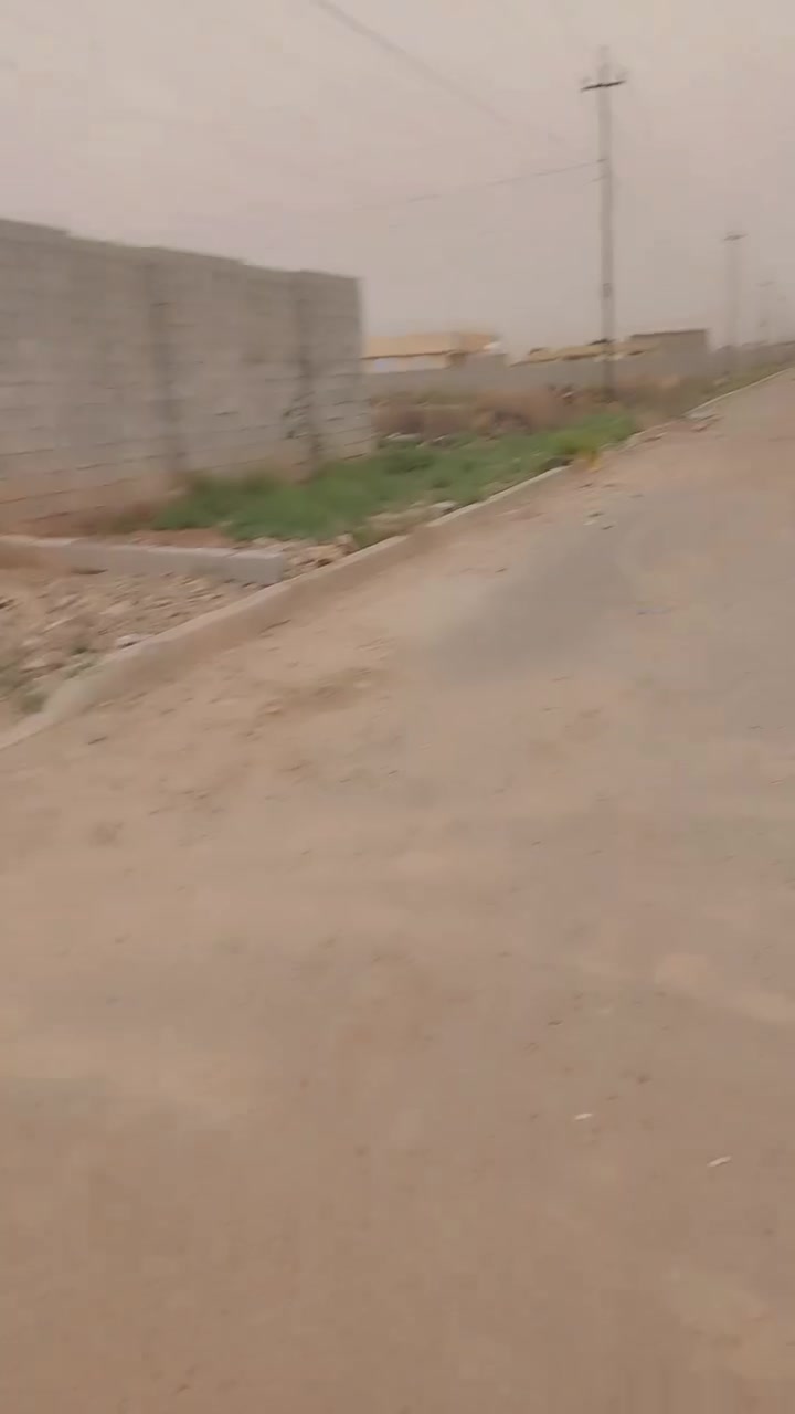 اسلام عليكم عدي كاع 200متر البيع سبع اقصور شارع ابو علي بل اخير شارع مبلط كهرباء وماي ومجار عرض الفرع 8امتار 
السعر 15وبيها مجال 
الهاتف ***********
