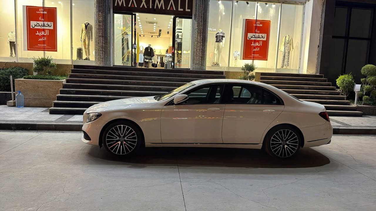 ما شاء الله تبارك الله..
العرض: مرسيدس E300 (موديل 2019)

سيارة غنية عن التعريف، راقية وجاهزة للاستخدام اليومي وبدون أي مصاريف أو نواقص.

تفاصيل السيارة: إيرباك سليم بالكامل، البودي نظيف جداً عدا صبغ قطعة الصندوق فقط

المطلوب: رغبة بالمراوس مع رانج روفر سبورت 2018 بشرط أن يكون نظيفاً وبوضعية ممتازة (مع دفع أو استلام الفرق حسب حالة السيارتين).

سنويه جديد و كاله و تحويل نفس يوم 

رقم اربيل


**إذا كنت صاحب هذا الإعلان وتريد حذفه لأي سبب، رجاءا أرسل رسالة إلى الدعم الفني**