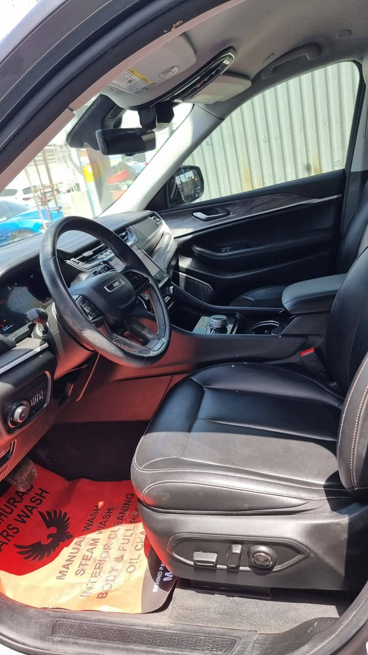 نوع السياره_ جيب كراند شيروكي لمتد 7 راكب
الموديل__  2023
الضرر _   تبديل جاملخات ٢ وبنيد بيهه صبغ ٤ قطع ابيع صبغ احزام
بدون ايرباك بدون شواصي بدون قماره،
صور الضرر_  بالمنشور 👇-
تفاصيل السياره _  حره بسمي تترقم جميع المحافظات،،،،
السعر  225 ورقه ..بيهه مجال قليل
موصفات السياره _. فول لمتد بدون فتحة
رادار 
تحكم فول
غرفه وكشنات جلد ملكي
اشاره مرئي
شاشه  كبيره كامره.
تحكم فول  
حجم المحرك ٣٦٠٠
ويل كب
كامره دواره
لايت زنون 
كشافات !!! 
السياره جديده جدآ !!! ماشيه ٢٠ الف 
وموصفات اخره فيها ..
__________________________^^
لاستفسار الاتصال 
*********** 
***********
وليد البهادلي،!!!!!
______________________
او زياره شركتنا الكائن في ميسان شارع  صلاة الجمعه "
                                     "《《《 الفرع الرئيسي》》》
                         ((((معرض ومزادات وليد للوارد الأمريكي))))
