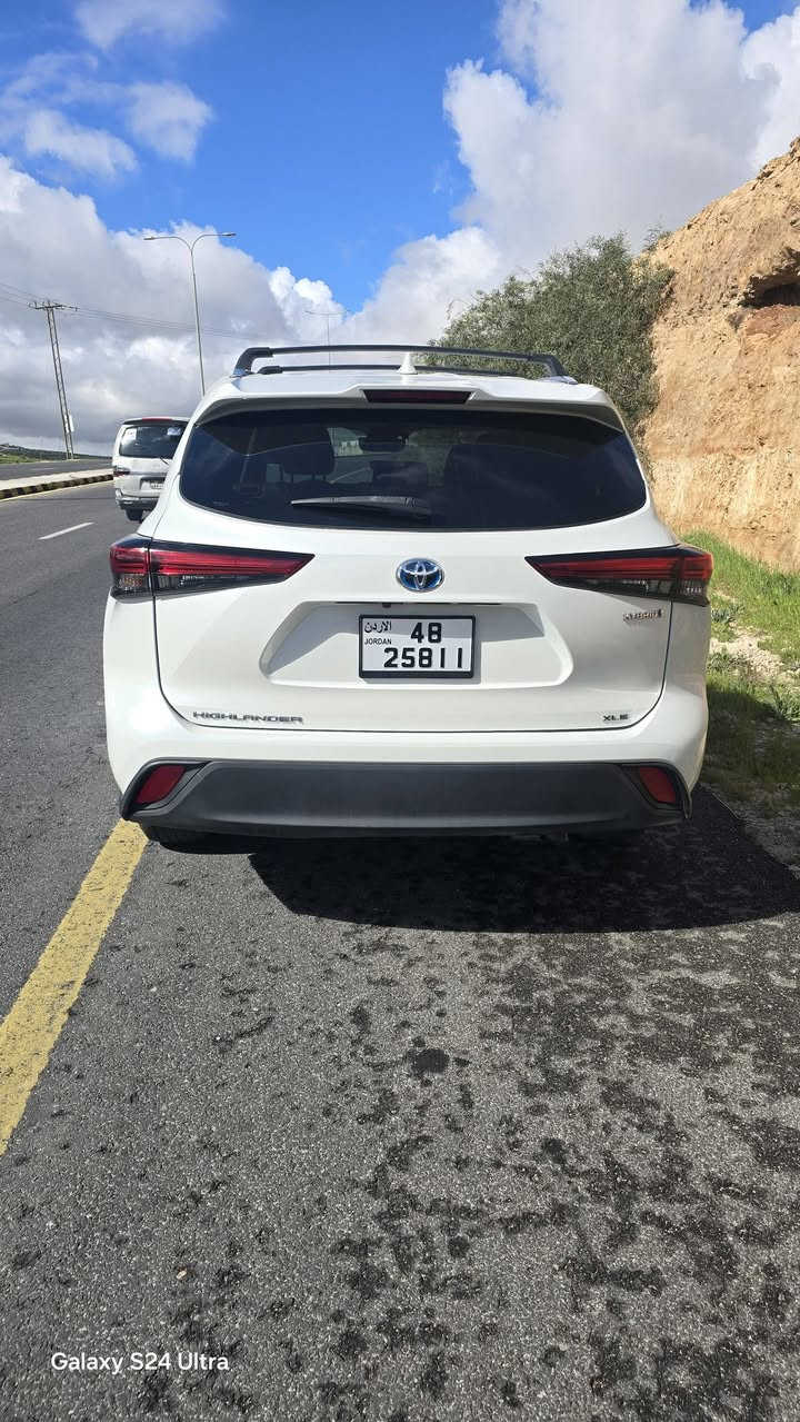 تويوتا هايلاندر 2020
صنف xle اعلى مواصفات
لون لؤلؤي مميز

جمرك جديد لم تستخدم بالمملكه

بسعر حرررق
وارد امريكي

بسعر مغري

عداد قليل اصلي 68 الف

اقتصاديه جدا 380 كيلو بالتنكه

3 انضمه قياده NORMAL +SPORT +ECO 

فحص كامل 7 جيد

7 ركاب

فتحه سقف 3 حركات

 كاميرات اماميه و خلفيه

شاشه نفجيشن خرائط كبيره 

كراسي كهرباء مدفيه 

غرفه جلد سكني نظيفه جدا

شاحن وايرلس

رادار امامي و خلفي مفعل
مانع تصادم

تحديد مسارب
حساسات اصطفاف ذكي امامي وخلفي 

تحكم كامل بصمه

حساسات Bsm للتجاوز الخاطئ

تحديد مسارب
مكيف منفصل امامي وخلفي

جميع الاضويه full led 

جنطات المنيوم اصليه

ثلاجه وسط 

جهاز إنذار اصلي ضد السرقه

واضافات كثيره

مطلوب ،27900 دينار

للاتصال ٠٧٩٥٥٨١٢٨٣


**إذا كنت صاحب هذا الإعلان وتريد حذفه لأي سبب، رجاءا أرسل رسالة إلى الدعم الفني**