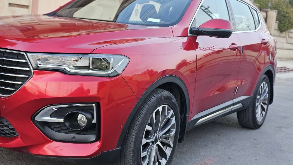 Haval h6 2020
سيارة هافال H6 موديل ٢٠٢٠ جديدة ونظيفة بدون حادث ولا صبغ 
السيارة جاهزة وجديدة بمعنى الكلمة مستلمها زيرو وعلى ايدي وماناقصها برغي 

 السيارة فول مواصفاتها معروفة
- محرك 2.0Ltr Turbo
- كير DCT ٧ سرعات
- بانوراما
- تدفئة كشنات
- كشنات خزن ٣ وضعيات
- تدفئة ستيرن
- نظام ركن تلقائي
- كاميرات ٣٦٠ درجة 
- حساسات امامي وخلفي
- نقطة عمياء
- ٣ انماط قيادة عادي وسبورت وايكو
- ٣ وضعيات ستيرن لايت وسبورت وكمفورت
- نظام المحافظة على المسار 
- نظام تحذير مغادرة المسار 

وبعد مواصفات كثيرة، السيارة ماشية ١٠٠ الف كيلو قابل للزيادة. السيارة للبيع فقط بدون مراوس. مكاني موصل او اربيل أربيل, العراق


**إذا كنت صاحب هذا الإعلان وتريد حذفه لأي سبب، رجاءا أرسل رسالة إلى الدعم الفني**