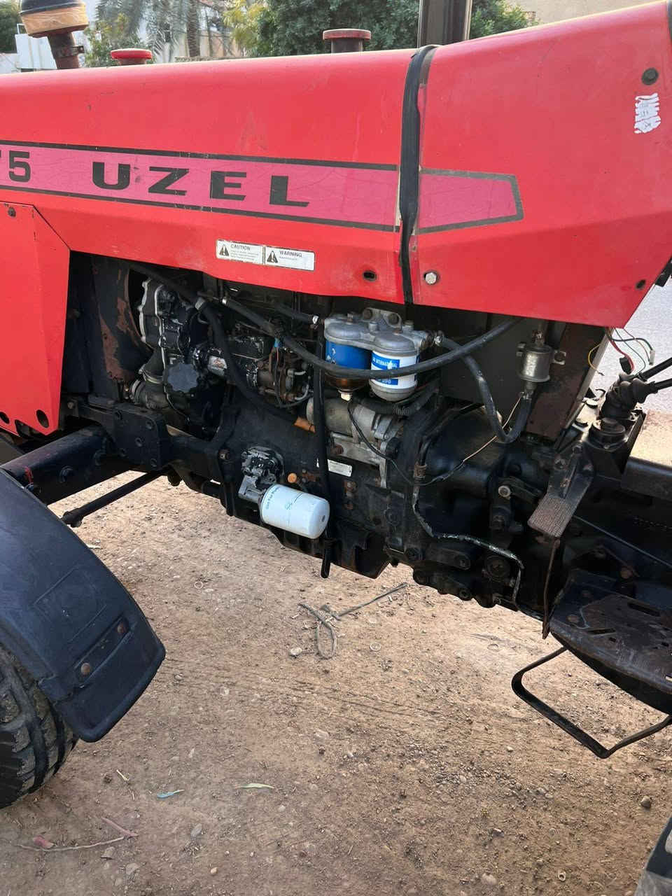 مكينه فوركسن تركي 2010 تحويل مباشر مع فدان صاج ودكس شحط بلادي للبيع
العنوان بغداد منطقة الراشديه 
الرقم***********
