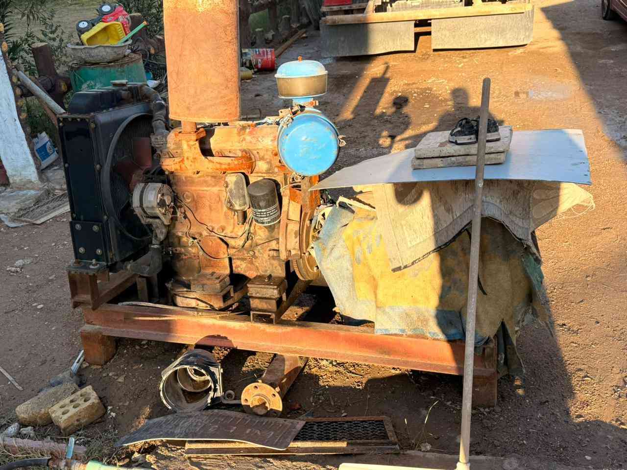 السلام عليكم 
مولد للبيع 4 بستم 
30KV
مكاني كوت 
***********
