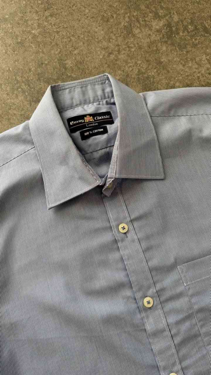 قميص : بريطاني الصنع ( قطن 100%)
قياس :M 
السعر : خاص 👌


**إذا كنت صاحب هذا الإعلان وتريد حذفه لأي سبب، رجاءا أرسل رسالة إلى الدعم الفني**