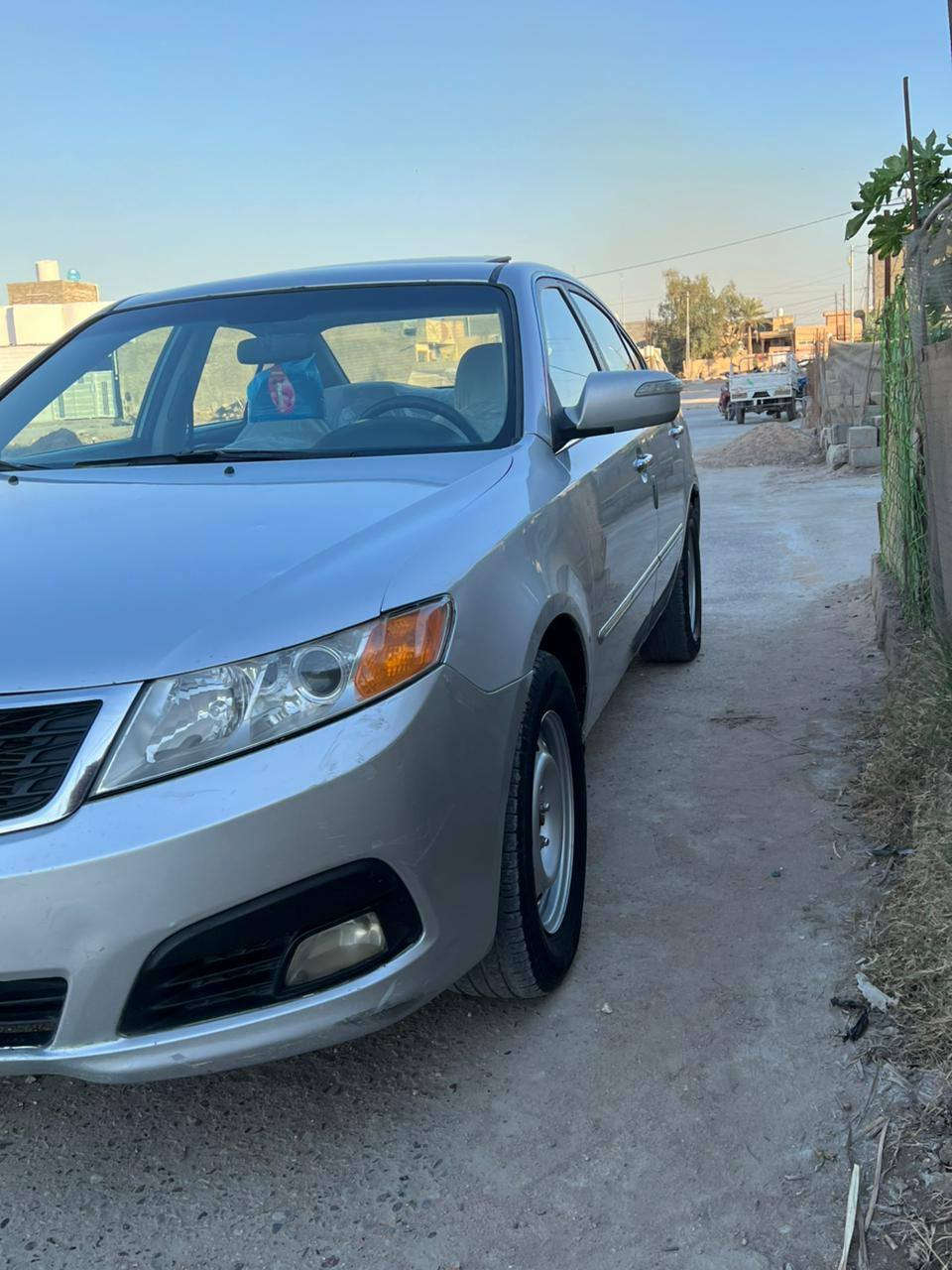 السلام عليكم للبيع اوبتما كوري موديل 2010محرك 2000 محرك 4 حساسات  خط واحد اصل لسياره بيه صبغ مكانات  شرط بدون اي ضرر داخلي رقم انبار دولي بااسمي السعر 90وبيه مجال قليل الشراي يتصل ممتواجد على النت مكان السياره بابل المسيب ***********
