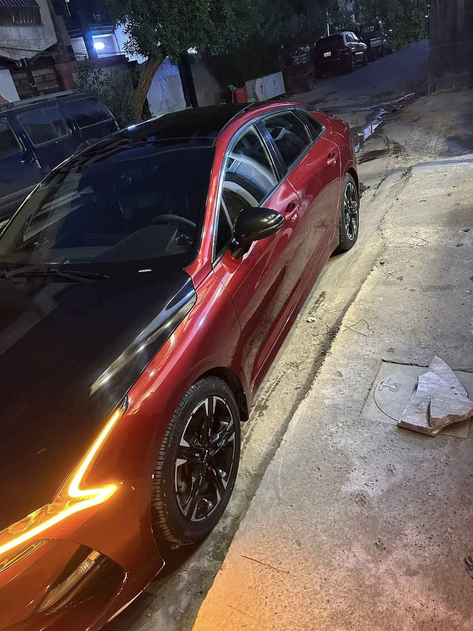 سلام عليكم
K5 
موديل ٢٠٢٢
ماشيه ٨٧مواصفات الgt معروفه
مانوراما
حادث فقط البنيد  بدون ايرباك بدون لغد بدون شاصي صور السونار موجوده ويه الصور
السياره برغي مملعوب بيه كلشي بيه بلاد
حداديه تخم تاير باتري جديد سيرفس كامل 
رقم بغداد معوقين باقيله سنه وتصير حره
السعر ١٧٠ وبيه مجال
اي استفسار ***********
بي واتساب
