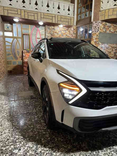 السلام عليكم سبورتج موديل 2024دخول جديد فول مواصفات كيا سبورتج موديل  2024 اكس لاين
فول فول مواصفات

سعر 206. بدون رقم 
سيارة جديدة

وارد امريكي 

مواصفاتها :-

1. محرك 2500 

2. كير 8 نمر

4. بانوراما

5. بصمة : تشغيل - ابواب - صندوك

6. صندوك كهرباء

7. شاشة كبيرة على طول الدشبول دجتل كامل 

8. كيجات الكترونية متغيرة حسب الوضعيات

9. انظمة القيادة : سبورت - سمارت - نورمال

10. كشنات جلد اسود

11. كراسي كهرباء فول تحكم مع كشن ميموري 

12. اضواء ترحيب عند الاقتراب مع ترحيب داخلي عند الصعود او المغادرة

13. شحن وايرليس

14. منافذ تايب سي عدد 3 مع 2 في الكشنات ومنفذ يو اس بي ومنفذ جداحة

15. هاند بريك بصمة

16. اوتو هولد

17. كاميره خلفيه دواره 

18. فول رادارات امامية وخلفية وجانبية

19. تحديد مسار ذكي

20. قيادة أليه ذكية

21. نقطة عمياء

22. كروز سرعة

24. سستم صوت هارمان كاردون 

26. خزن كشن سائق ميموري وضعيتان

27 وضعيه تغير صوت المحرك

28. اشاير بالمري

29. تشغيل عن بعد

30. شاشة لمس متغيرة لتحكم الميديا او لتبريد

31. ستيرن فول تحكمات

السياره فول ١/١
*********** بغداد الامين
