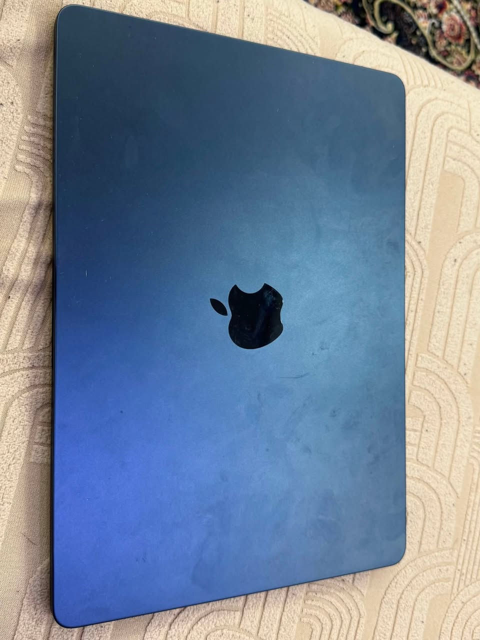 MacBook air m3 (2023)
Ram:8GB
Storage:256GB

Battery:98%
Clean: 100% 

ابل كلوث ويا الجهاز ( قماش ابل ) للتنظيف
مع كل محتويات الجهاز 

السعر : مليون و ١٠٠ الف وبيه مجال بسيط


**إذا كنت صاحب هذا الإعلان وتريد حذفه لأي سبب، رجاءا أرسل رسالة إلى الدعم الفني**