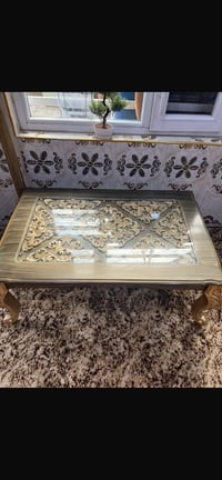 طبلات • طاولة • ميز • ديكور منزل • اثاث منزلي • طبلات للبيع