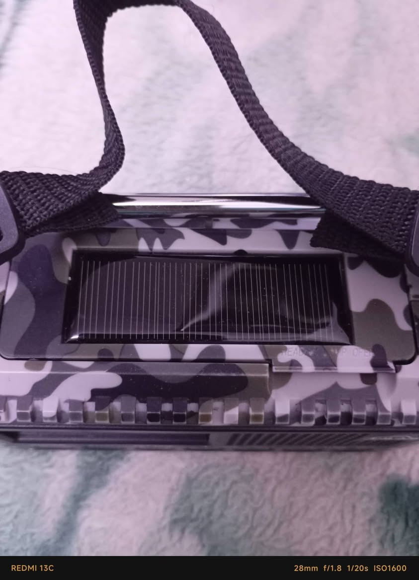 راديو تخييم FM.AM.Sw
لايت دبل شحن طاقه شمسيه وهندر يدوي وبطاريات ريمونت عدد٣ سحب قوي نهايته ٤٥ قفل يوجد توصيل تواصل خاص


**إذا كنت صاحب هذا الإعلان وتريد حذفه لأي سبب، رجاءا أرسل رسالة إلى الدعم الفني**