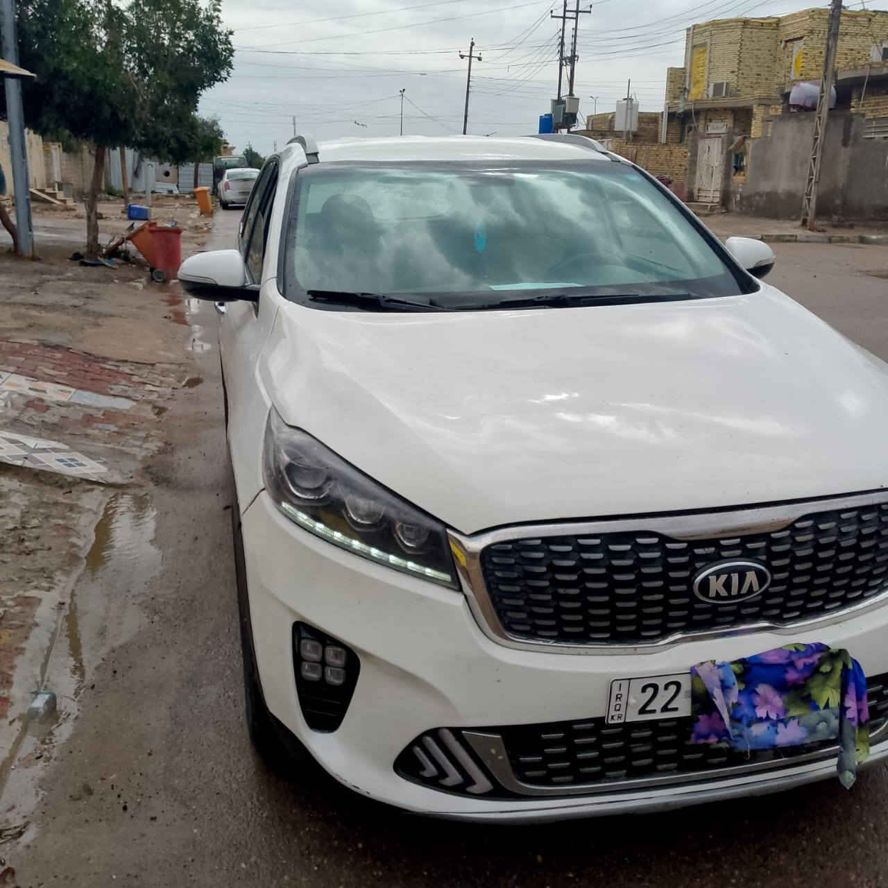 سورنتو خليجي موديل 18شكل ٢٠
رقم اربيل انكليزي  باسم ولد بلعماره 
فول مواصفات ماعدى البنوراما
صبغ عام اثر واكعه من حمل الالتريله تعمير بسيط سونار موجود
6 سلندر
7 راكب 
3 قطع تبريد سياره جديده وجاهزه 
سعرها 168
العنوان ميسان الرقم ***********
