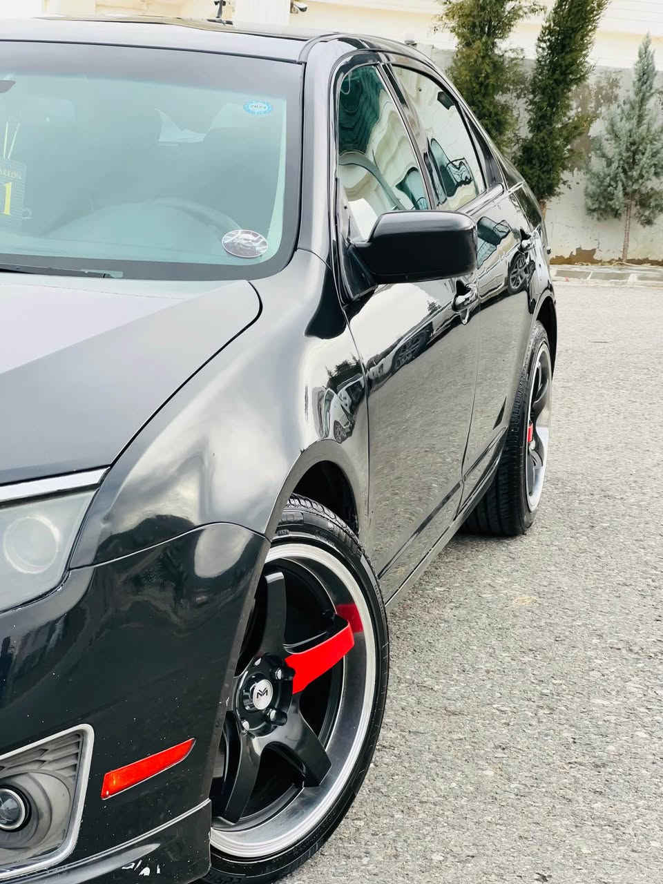 ﷽
بەناوی خوای گەورە   
بۆ فرۆشتن.  للبیع.  🦅
فۆڕد فیوژن 
مۆدێل ٢٠١٠ 
مەکینە ٢.٥ مەرغوب 
لیدی ٧ڕەنگ 
تەحەکوم سوکان 
تەحدید سورعە و سوکان ڤۆڵیۆم
مواسەفات sel 
پێنج پارچەی بۆیاخە بەبێ ناوگرتن 
پێش و دوای کەپسە 
گێڕەکەی کراوەتەوە زۆر مەزبووت و بێ کێشەیە 
بەشەرتی هەموو شتێک تایەی لۆک  و ویلی ویڵدی لەژێرە ١٨٠٠٠٠ مایل ڕۆشتووە 
٤گەڵاو نیو غرامەی تیایە دوای معامەلە ئەیگەڕێنمەوە 
سعری ٨٣ گەڵا و معامەلە 
*********** السليمانية, العراق
