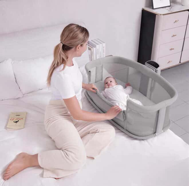 مرحبا عندي هذا الكريكوت جديد شديته وطلع ميتوالم مع لون غرفة بنتي اريد ابيعه واشتري كريكوت يرهم 
سعر الشراء: 140
سعر البيع : 105
تكدرون تسالون على سعرة وتشوفوا بيش
مواصفات 
 كريكوت الاطفال الكهربائي ماركة
من افضل الماركات العالمية ماستيلا 
مستويات اهتزاز بطيء و وسط وعالي تلقائي 
موسيقى ومؤقت اهتزاز
وتول والعاب
وعجلات لسهولة التنقل
لون رصاصي 
اضافة الى انه يكفي للي غرفهم صغار ايضا 
للاستفسار المراسلة على الخاص


**إذا كنت صاحب هذا الإعلان وتريد حذفه لأي سبب، رجاءا أرسل رسالة إلى الدعم الفني**