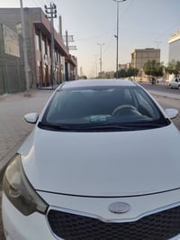 سيراتو • ٢٠١٤ • باب مبدل