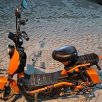 دراجة شحن • حجم ٢٠ • بطاريات نظيفة