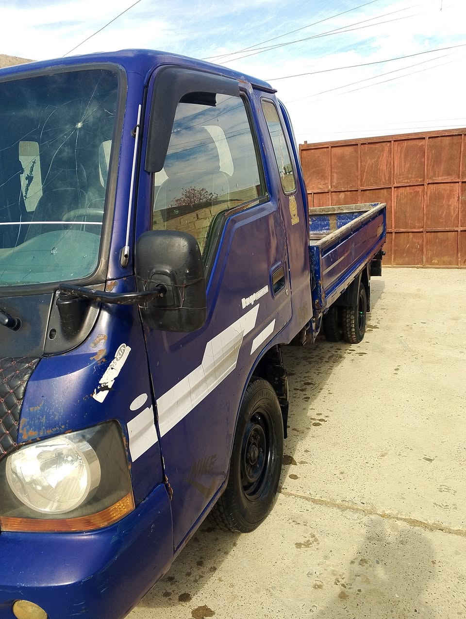 اسلام عليكم كيه للبيع مام سجل موديل2002محرك كير اكسن باور شرط للاستفسار على الرقم ***********
