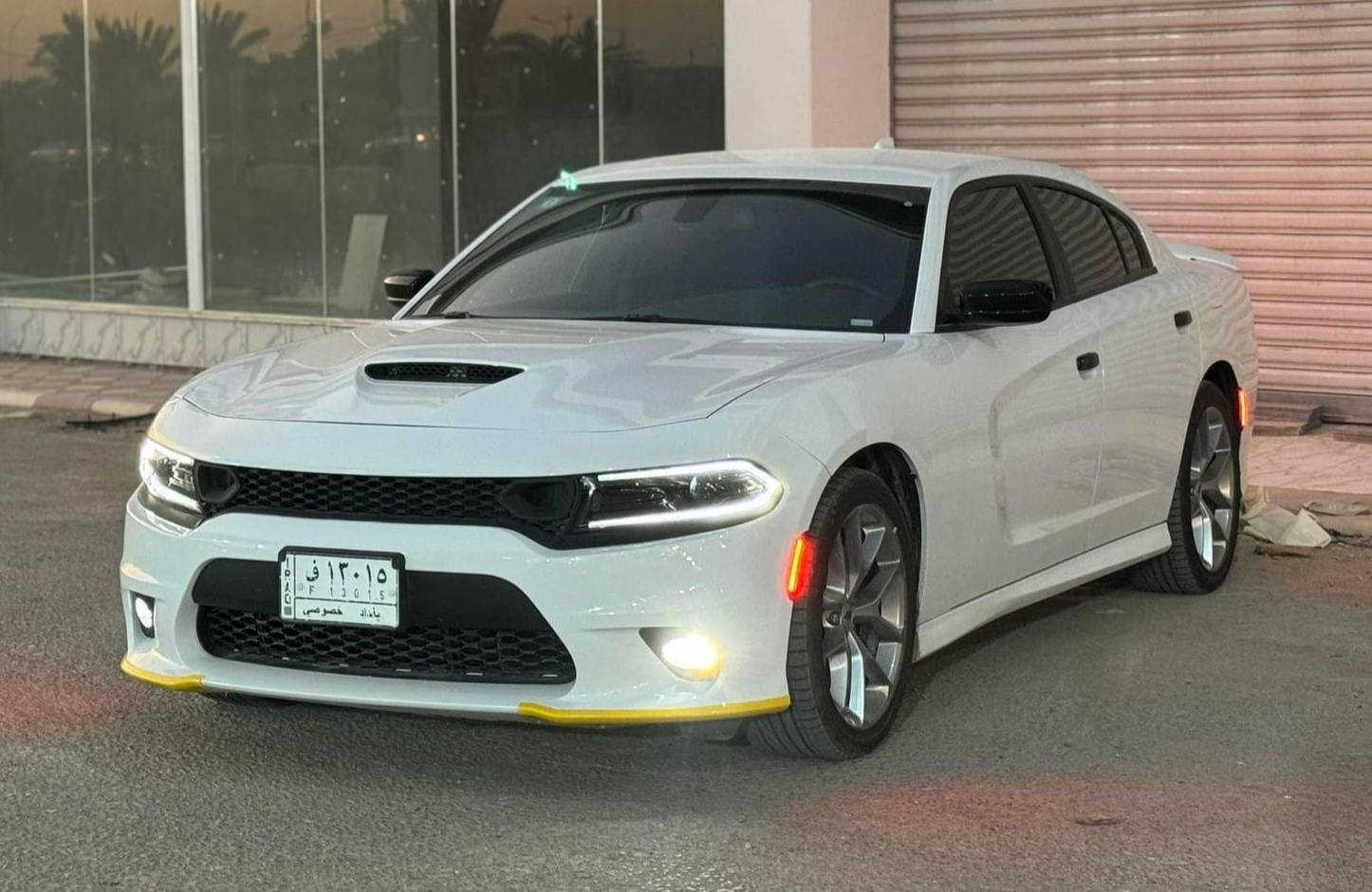 جارجر  GT last call 2023
ماشيه حاليا 16 الف ميل
رقم بغداد باسمي  بدون ايرباك 
محرك كير واير بشرط مامفتوح 
سيارة حيل نظيفة كلشي عل بلاد جديد 
سنوية هزة كلشي جديد مدفوع لـ
باسمي السنوية بشرط تحويل وغرامـة
سيارة مابيـها دينار مصرف كامل من كل نواحي
دعاميه اماميه تبديل فقط لاصبغ ولا بارد

رقم صاحب سيارة ***********
