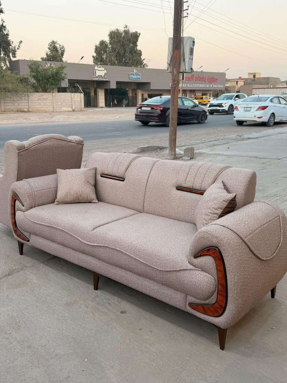 🏡 معرض زان للأثاث المنزلي 🛋️

✨ لأن بيتك يستحق الأفضل…

نوفر لكم:
🛏️ جميع أنواع التخامة بأعلى جودة.
🎨 تنفيذ جميع الأعمال حسب الطلب.
📏 تفصيل بالمقاسات التي تناسب منزلكم.
🌈 تشكيلة واسعة من الألوان والأقمشة لتناسب جميع الأذواق.
💯 جودة في التصنيع، تشطيب متقن، وأسعار منافسة.

📍 العنوان:
الدورة – البوعيثة – الشارع العام – مقابل مجزرة بغداد العصرية.

📞للاستفسار والطلب
***********
***********

⭐ معرض زان للأثاث المنزلي #بغداد
