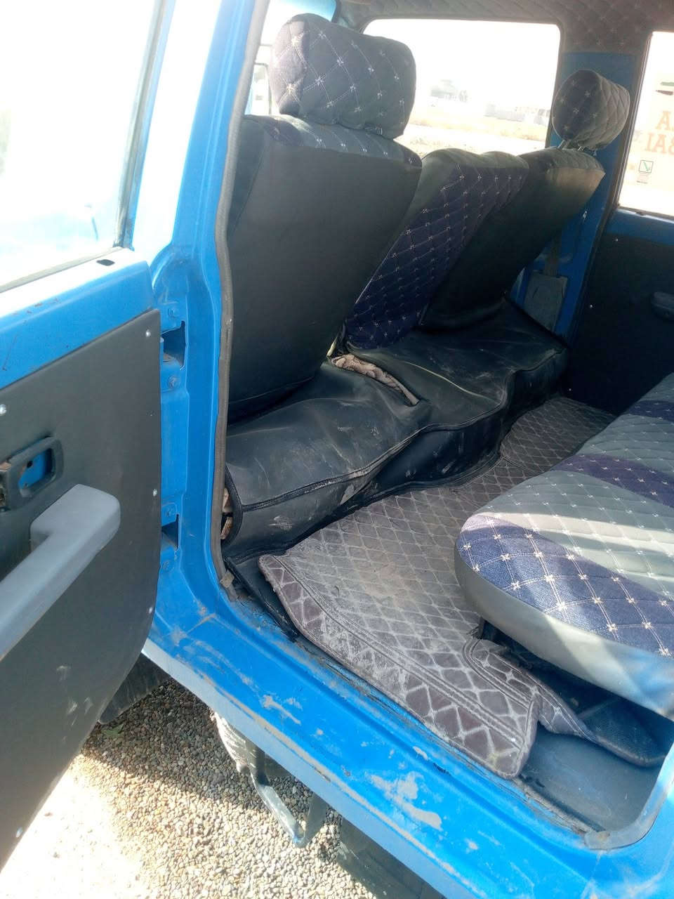 سلام عليكم كيا حمل موديل 1995السياره جاهزه مشتقله جديد كير ومحرك مجفت جديد رقم بغداد التحويل ثاني يوم السعر55وبيه مجال شي بصيط  هاذه رقمي ***********مكان الفلوجه
