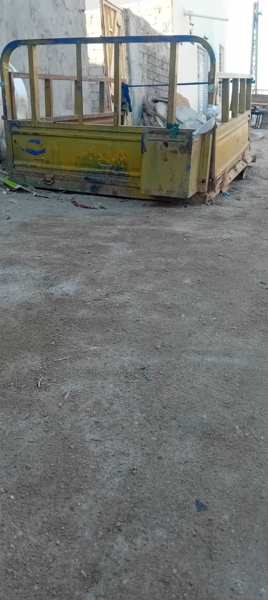 سلام عليكم بدي لبيع مال شغل  مابي شي سعر 40 او بي مجال  حك جيه مكان ناصريه مركز الرقم ***********
