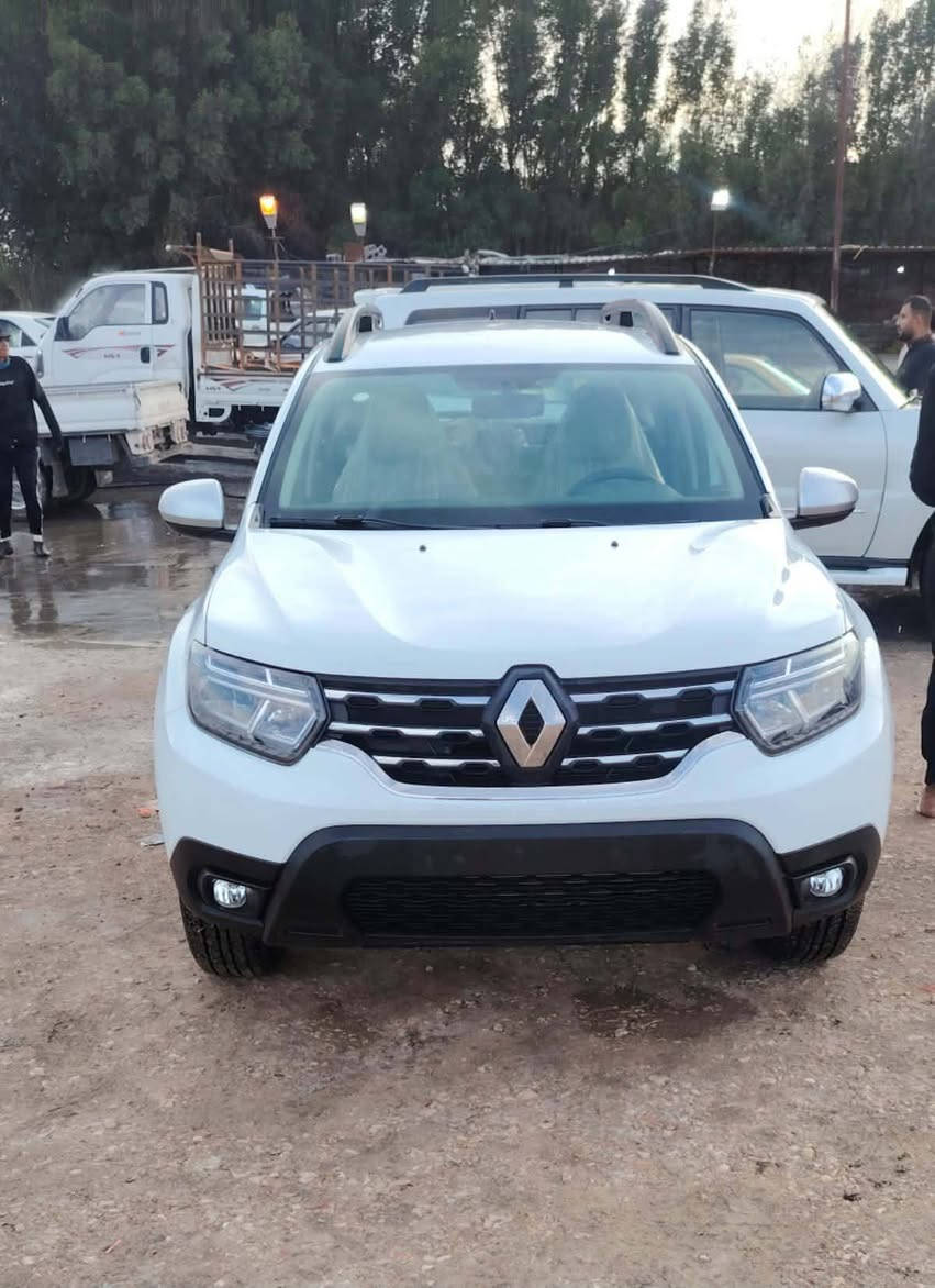 رينو داستر 2025 بدون رقم حره زيرو مامشيه للبيع والسعر 135 حره تداور بسمك كبل  ***********
