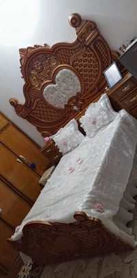 للبيع غرفه نوم مستخدمه شي قليل شقل درجة أوله الاستفسار علا هاذه الرقم ...