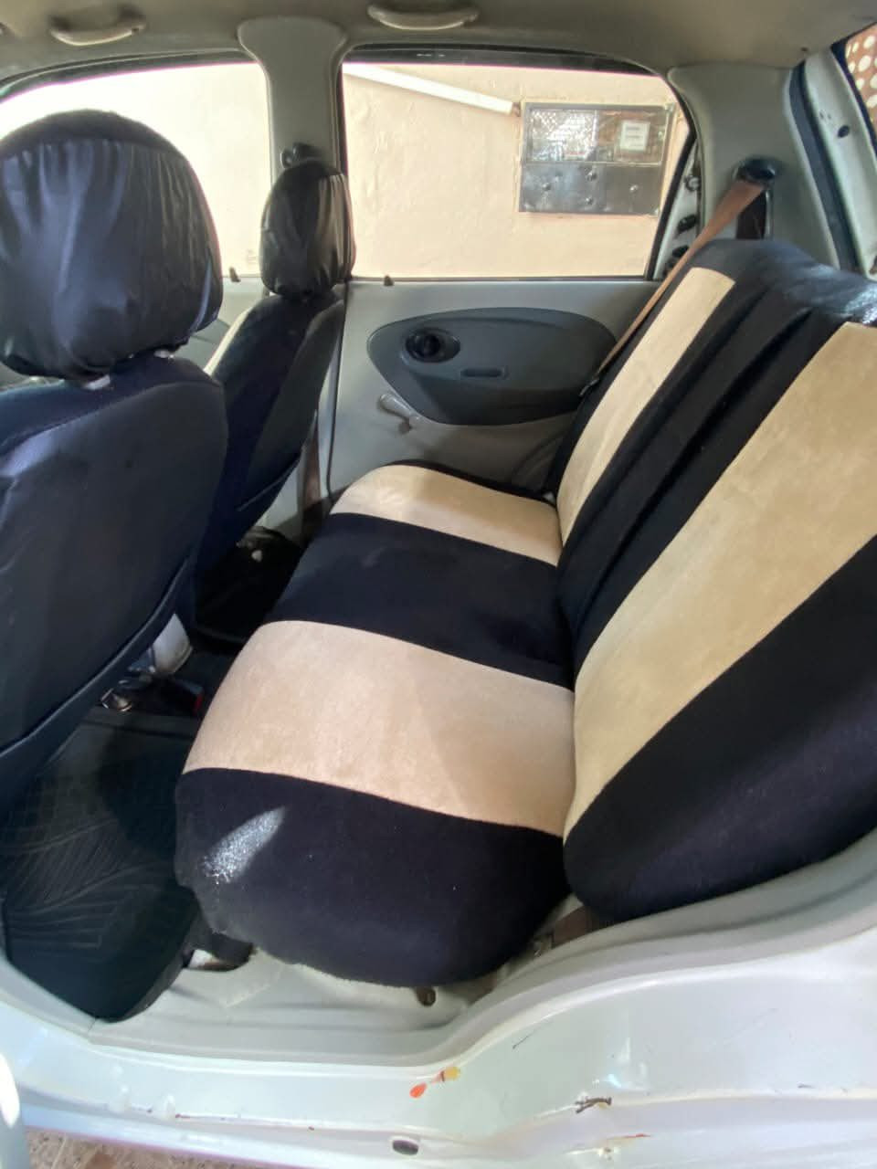 سلام وعليكم للبيع سياره نوع كوكو مديل12 محرك كير شرط صبغ شبرين فقط تبريد ثلج تدفئة فول طخم جديد  كابون بانزين بيها سنويه١٨ سياره جاهزه ماشالله السعر 37 وبيها مجال  اتصال ***********            واتساب ***********
