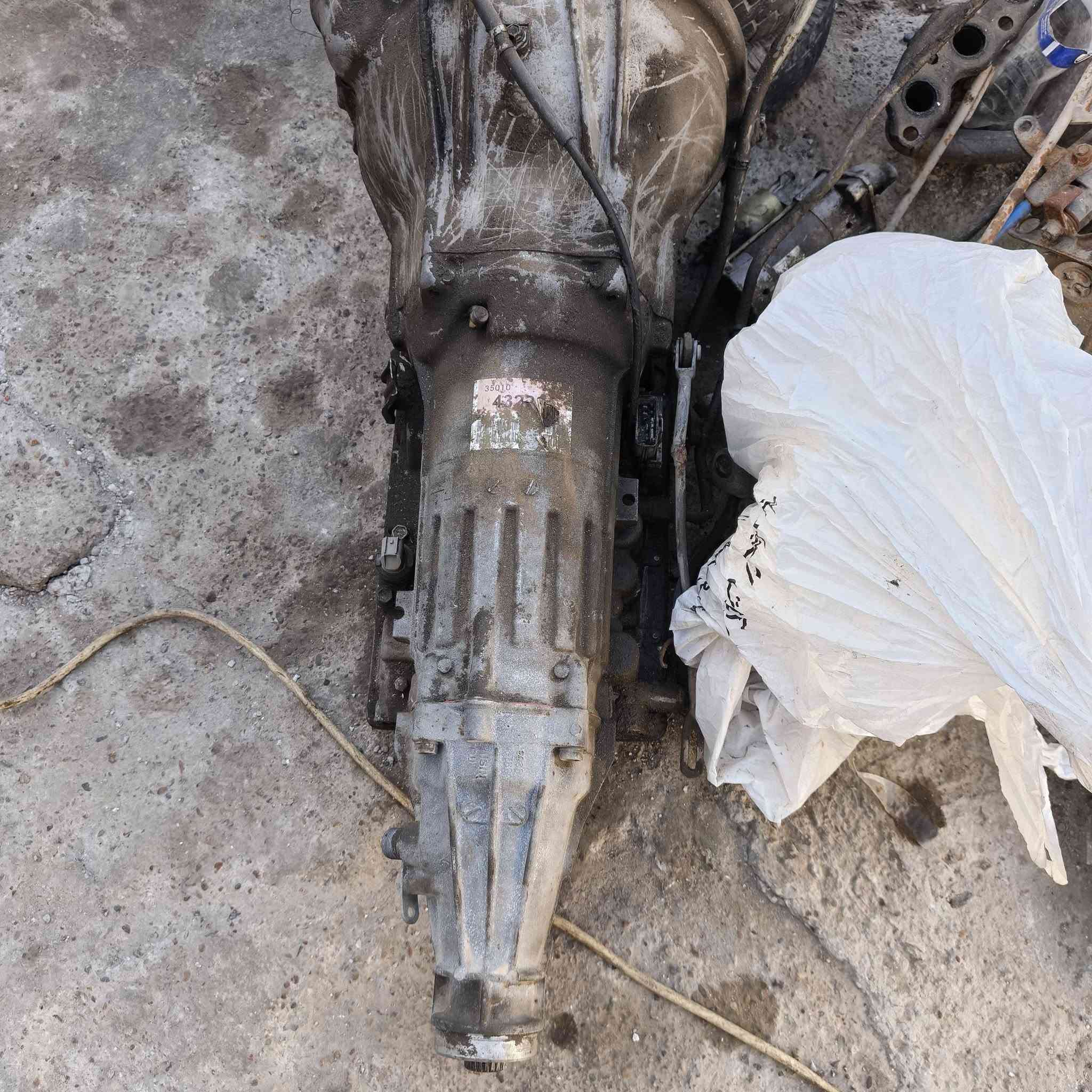 السلام عليكم شباب مكينه ونجي ديلكوولاتنقيص ولاتبغيركامله هيه وميرهه مكاني الحسينيه الراشديه وهااذارقمي ***********السعر٦ورقات وبيهه مجال
