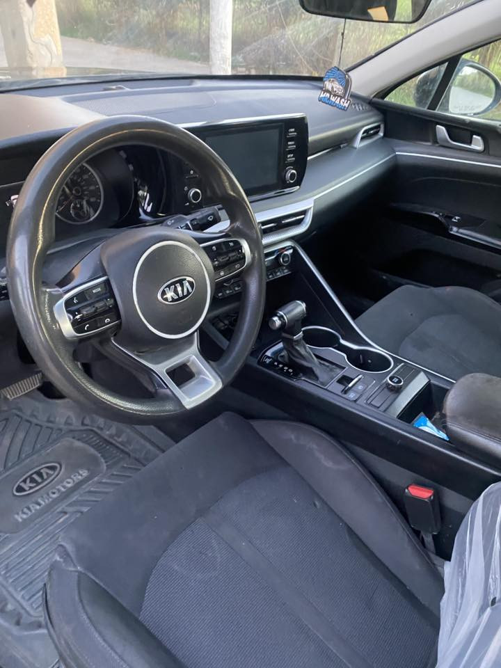 نص فول K5 2021
محرك 1600تيربو سياره اقتصاديه 
بصمه حساسات جانبيه 
محرك وكير فول  رقم بغداد بأسمي تحويل ثاني يوم 

حادثها قص جاملق الخلفي وصبغ حزام 

السعر 110 وبيها مجال 

للاتصال ***********
