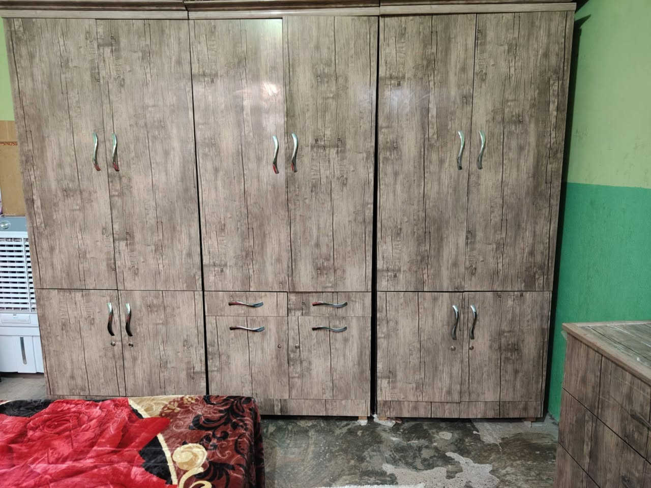 غرفه نوم للبيع نضيف كلش مستخدمه شهرين سعرها ٤٥٠ وبيها مجال بسيط  العنوان العبور


**إذا كنت صاحب هذا الإعلان وتريد حذفه لأي سبب، رجاءا أرسل رسالة إلى الدعم الفني**