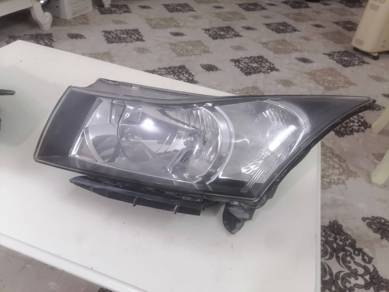 زوج لايت كروز ٢٠١٠ لحد ٢٠١٦ نضيفات للبيع سعر ٥٠ الف *********** يوجد توصيل
