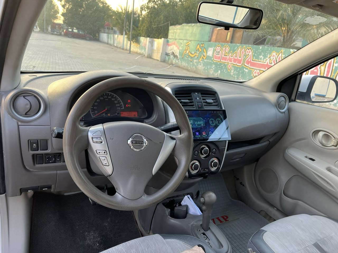 السلام عليكم للبيع نيسان سني  هندي بليته زركه
2019 رقم ابيل  باسم شركه تريد تحويل تريد وكاله 
بيها قطعه وحده صبغ  بدون دواخل
وبارد بسيط فيدوا موضح بي كل تفاصيل
السعر 91 ورقه  ماشيه 177
***********
مكانها بغداد المشتل او شارع فلسطين
