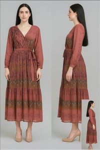 فستان شيفون • مبطن • مقاس ٤٠-٥٠