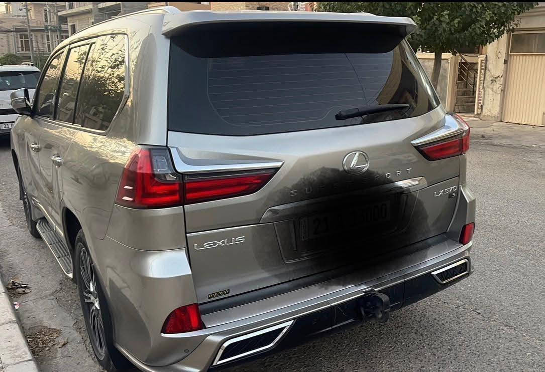 لكزس موديل 2018 بريمي فل مواصفات
ماشية بس 80 ألف
بدون صبغ بدون بارد
باقية على دك الشركة
كلشي بيها بشرط
سنوي ورقم جديد، ورقم السليمانية

💎 ســعــر ✅ ::  الــرد تلقائي 📮

گير ومكينة بشرط
ما بيها أي مشكلة

رقم صاحب السيارة
***********
