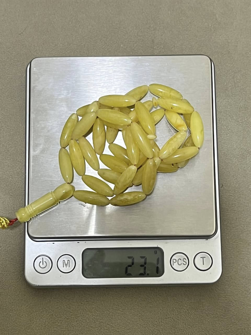 .
بسم الله الرحمن الرحيم
مسباح كهرب كصة صنوبرية وزن.. 23 غرام
عدد 41 حبة طخات نمش بسيط .. الشاهد استندر
يلبس بالركبة..السعر 135 الف مع التوصيل .
يوجد توصيل لكل المحافظات .


**إذا كنت صاحب هذا الإعلان وتريد حذفه لأي سبب، رجاءا أرسل رسالة إلى الدعم الفني**