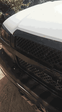 سلام عليكم لبيع شوفر ليت مال مزاد مديل 3 مكينه وكير كارتون مكينه 8100 كير 1000 سياره فحل 8 براغي تايرات جبليه تبريد شغال مكان كربلاء السعر 55 وبيه مجال قليل ***********
