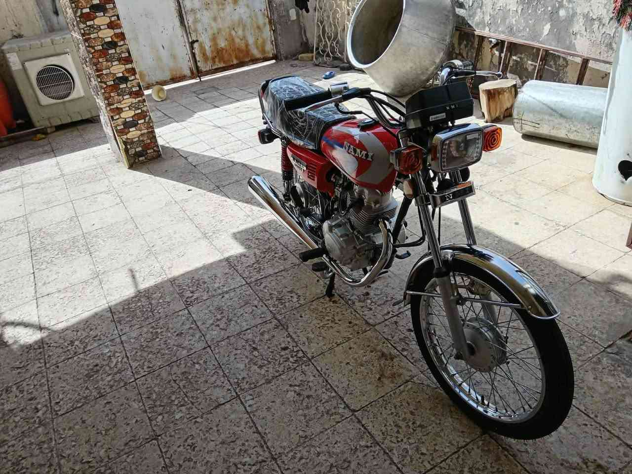 عمي السلام عليكم نامه ٢٢ ما مفتوحه نضيفه كلش وهاذه رقمي ***********🖐👍🏻@
