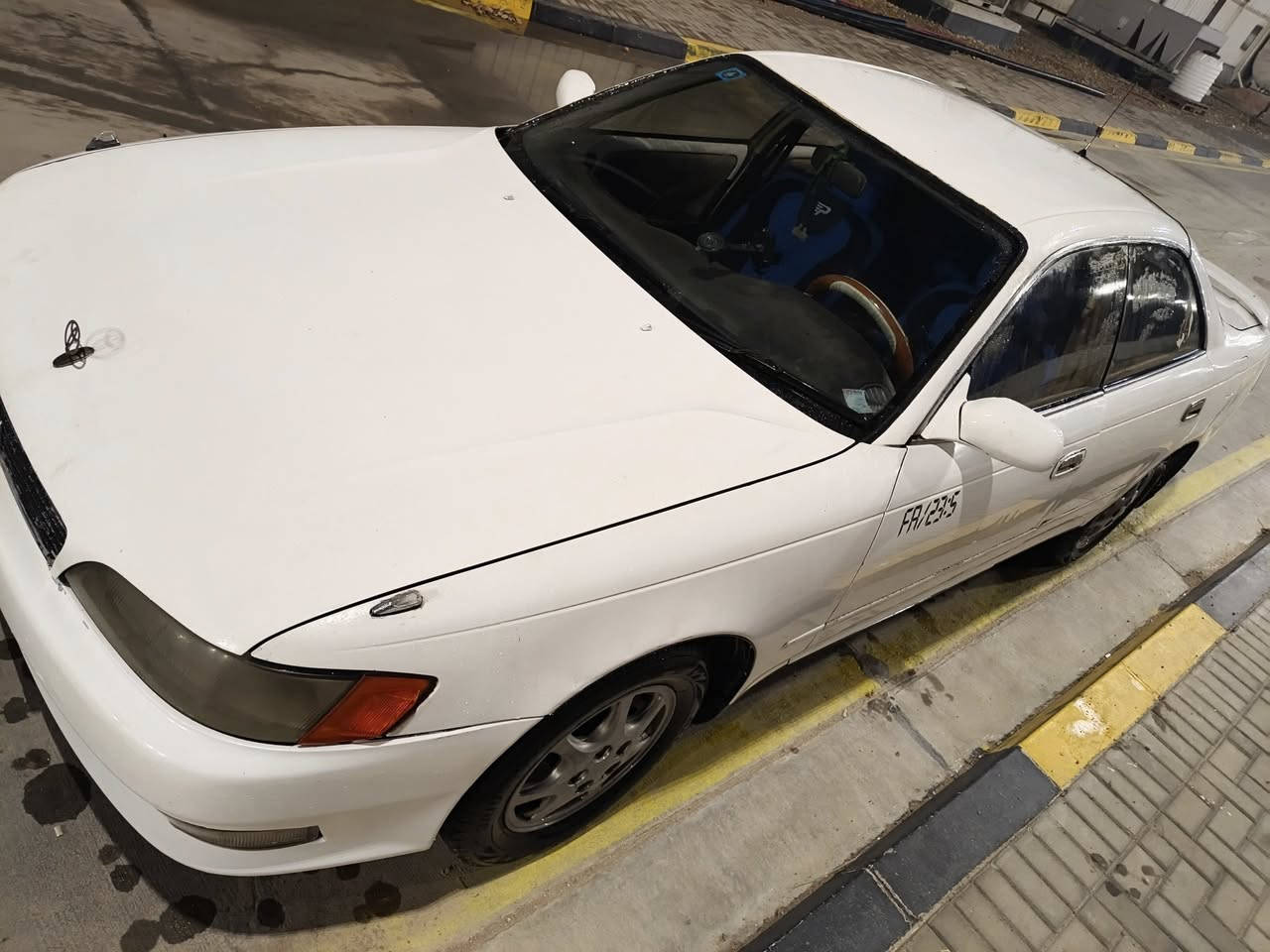 لبيع سعر 53   ***********سنويه جديده قبل 5 أشهر طلعته مشروع وطني A بصره ابسمي 
مكينه وكير خير من الله ثنين ونص ديلكو لا دخان ولا تنقيص حداديه كدام جديده منفوضه كله الوره نص عمر تخم تاير جديد بيه ضربه كدام وره صفحت العبري بيه مكانات مرشوشه صبق فاشل تبريد نقص كبريسر بيه شقلات نقص بسيطه كلش شراي لا يتعبني كلشي شارحله مكاني بصره أبو خصيب
