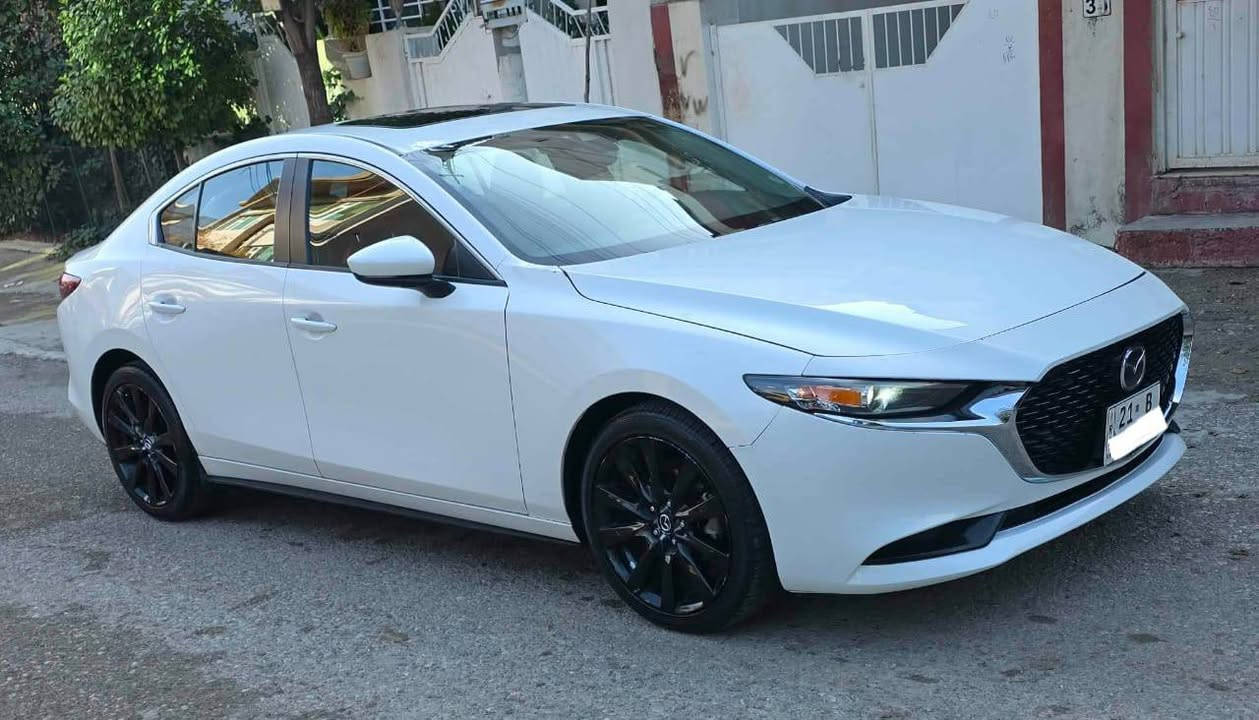 بسم الله الرحمن الرحيم 
مازدا ياباني وارد أمريكي موديل ٢٠٢١ حجم محرك ٢٥٠٠ بدون تيربو مرغوب بدون دفع رباعي بدون فورويل مرغوب مواصفات بريفيرد فول فول مواصفات قبات مواصفات داخل احمر سيارة فقط ٣٩ مايل الف ماشي حقيقي كير محرك بشرت فحص بدون صوت بخار دخان صرف بشرت فحص بس محرك  بل أمريكا مبدل كاسكيت فقط اني ابيع مفتوح بس ماشاء الله قليل ماشي 
باقي كلشي البيلادي كفالة عامة سيارة جديد جديد ماشاء الله نضيف سيارة حادث أمريكا خفيف بدون دواخل ثلاثة قطعة امامي مبدل البيلادي نفص لون نفص شركة هس سيارة كلين مكفول كفالة عامةبدون صبغ  بس بيها ملاحظات بسيط بارد صغير باقي كفالة عامة صونر جديد منشور كير محرك بشرت سنوية جديد رقم انكليزي جديد هزة براد جديد تحويل غرامه مباشر نفص اليوم اربع تايرات جديد كهربائي كل اشتغل صدر امامي وخلفي زين داخل سيارة حيل حيل حلوة لونين سيارة ثنين بصمة شركة موجود حتي سبير منزل ماشاء الله نفص صورة حلوة 
مواصفات 
كير اوتوماتيك داخل لونين بصمة فتحة كشنات جلد كشنات هيتر كشنات كهرباء رادار امامي وخلفي كاميرا خلفي شاشة ايباد البيلادي شاشة اليكتروني بريك كهرباء اربع جامات كهربائي مراي خارج كهرباء مراي رادار اربع ويل كروم البيلادي بكلايتات ليد لايتات زينون لايتات ليد عدسات بلاجکتۆر ثنين بصمة موجود ستيرن فوليوم بلوتوز تلفون خزن صوت رادار ٣٦٠ هواي مواصفات اني مااعرف ماشاء الله مواصفات هواي فول فول قبات مواصفات سيارة جاهز دعامي لدعامي بشرت صونر فحص 
مكان سيارة سليمانية داخل سليمانية  سليمانية منطقة رابرين ملاحظة رجاءا بس بيع بدون مراوس تفاصيل مكتب صونر موجود انت شراي اتصل رقم موبايلك ***********
